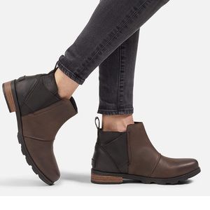 SOREL | Emelie Chelsea Boot in Blackened Brown - Waterproof
